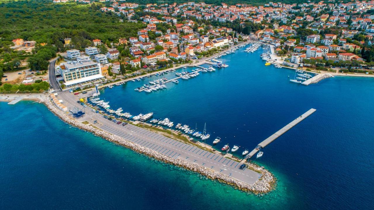 Apartments Kvarner Malinska Exterior foto